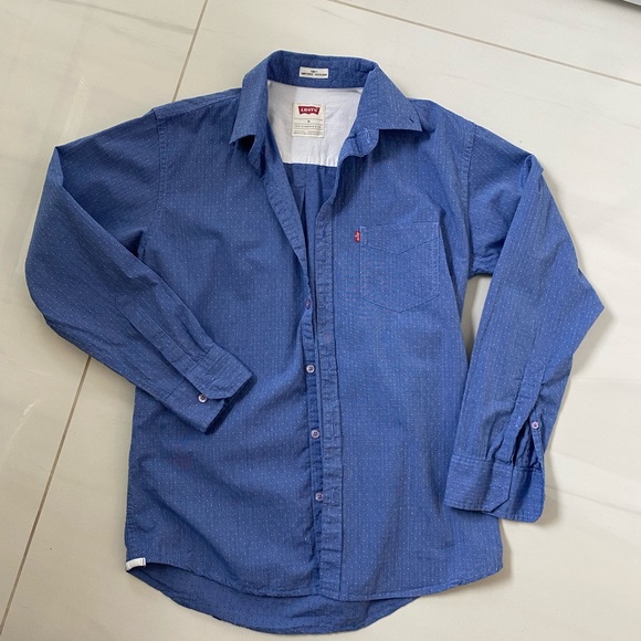 LEVI’S button up shirt - Picture 1 of 7
